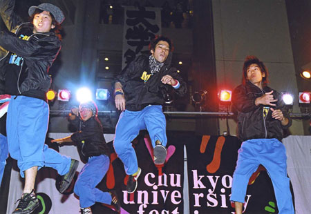 http://www.chukyo-u.ac.jp/activity/news/images/2007_039.jpg