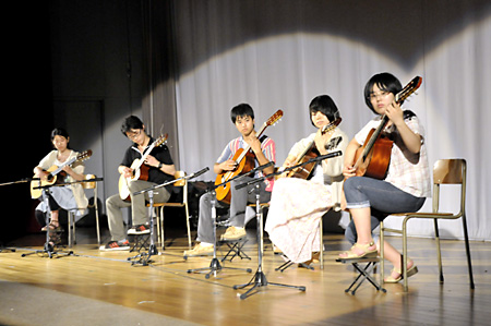 http://www.chukyo-u.ac.jp/activity/news/images/20110721_07.jpg