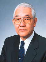 小川英次 理事長