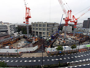 新１・１１号館全景