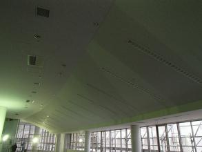 図書館 中2階天井