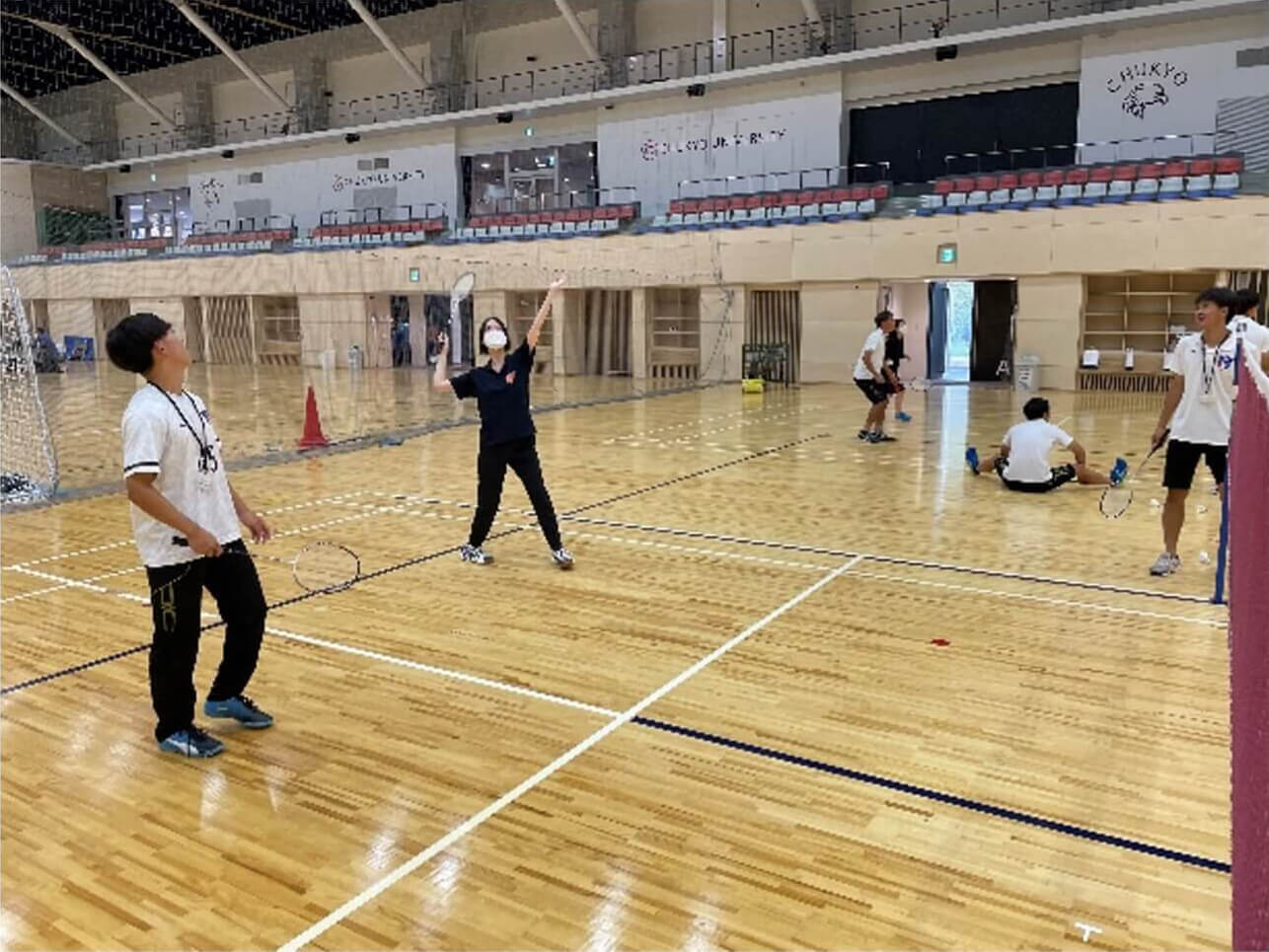 コプロ・ホールディングス(株)×サッカー部 交流・座談会を実施
