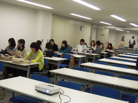 球団事務所で ドラゴンズ プロジェクト 社会つながりプロジェクト 中京大学現代社会学部 球団事務所で ドラゴンズ プロジェクト 社会つながりプロジェクト 中京大学現代社会学部