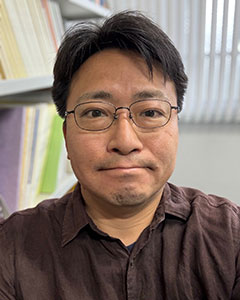 山路 明日太