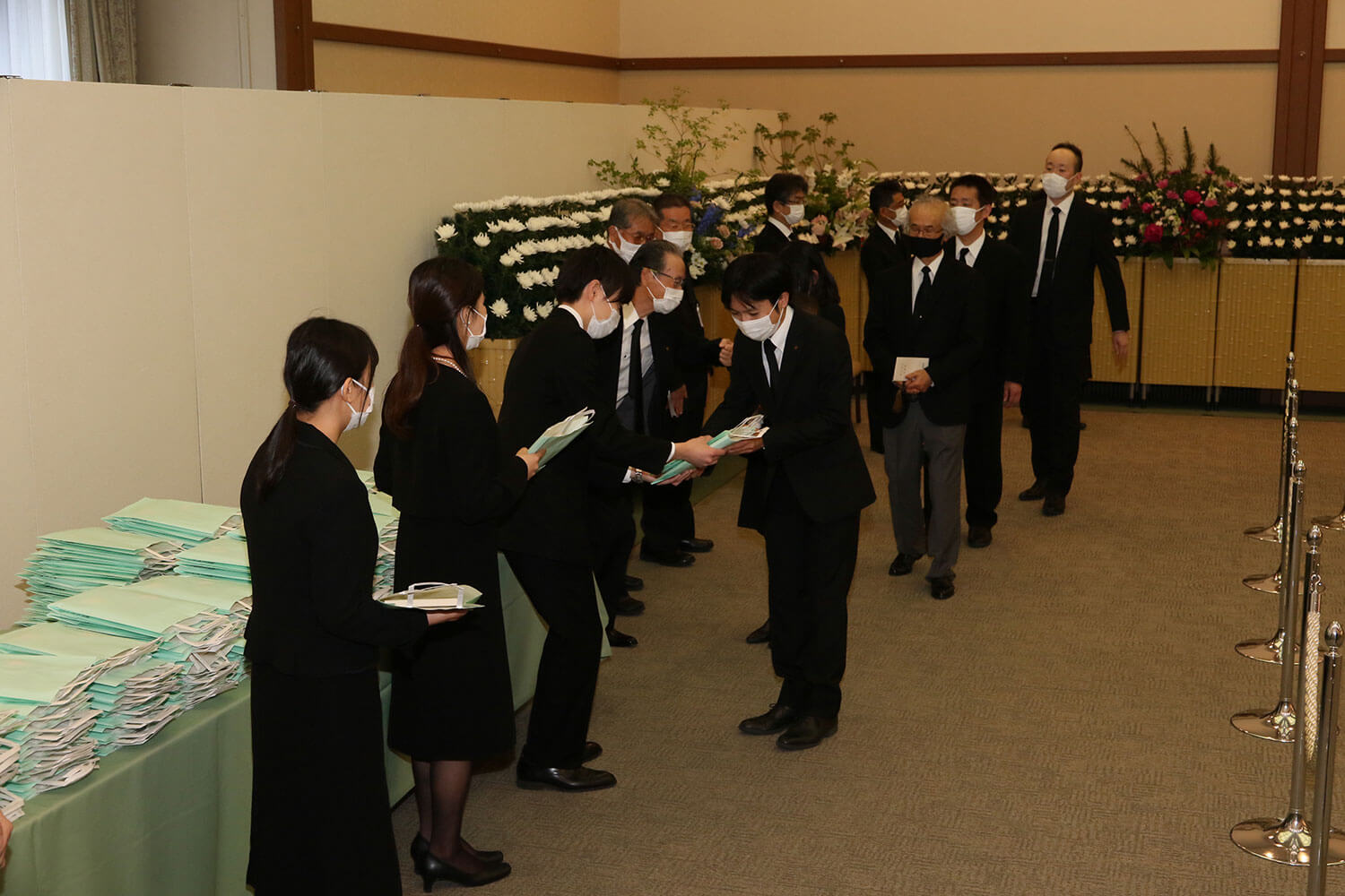 会葬御礼の様子
