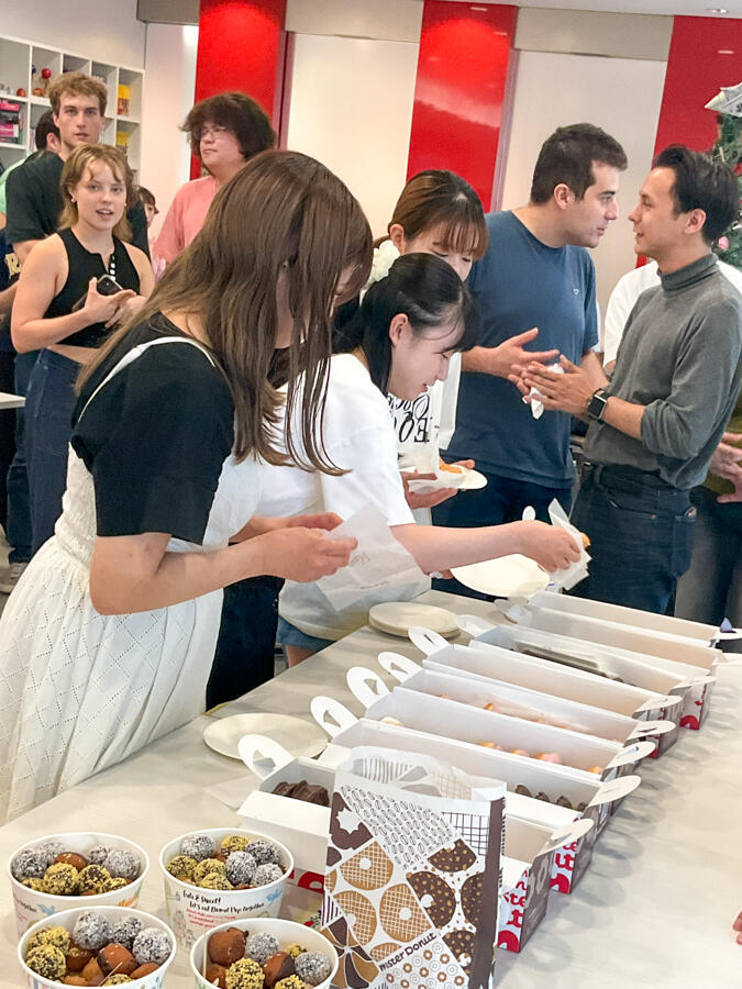 20240710_donuts-3.jpg