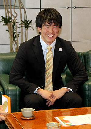 堀島選手.jpg