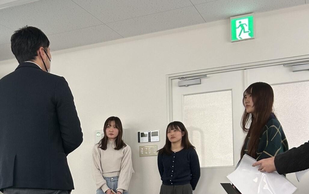 最終発表会の様子2.JPG