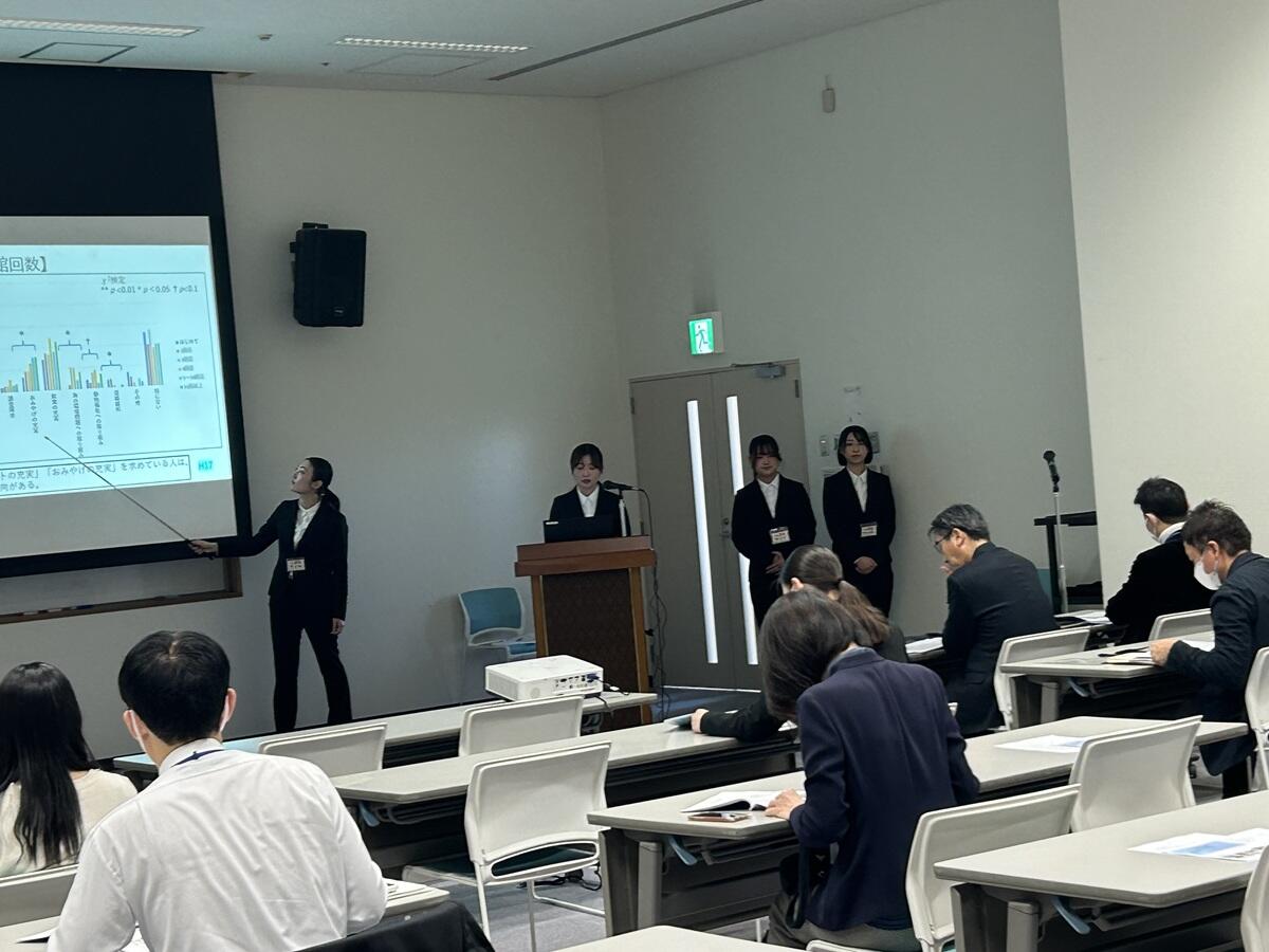 発表会の様子１.jpg