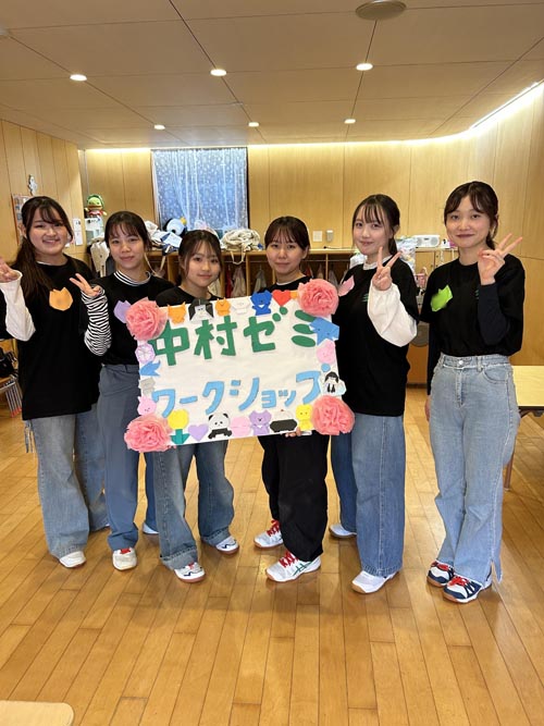 写真1学生メンバー.JPG