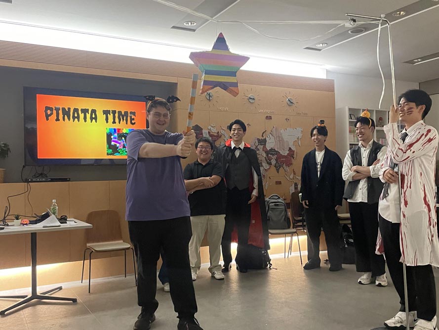 ★4.ピニャータ.jpg